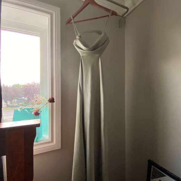 Sage green silk maxi dress - Picture 2 of 2